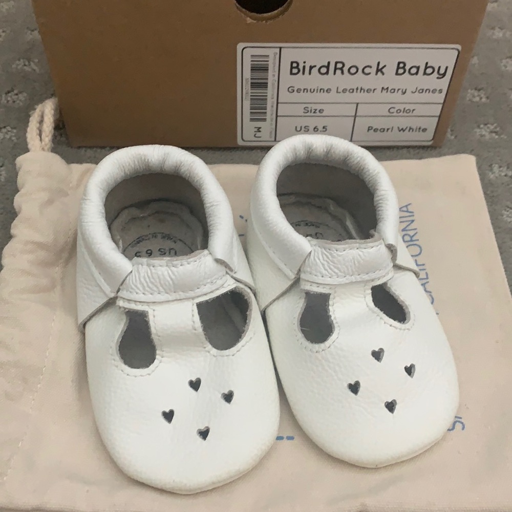 BirdRock Baby Moccasins, Pearl White, Size 6.5